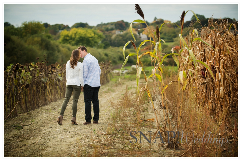 Sweet Berry Farm Engagement Session0005