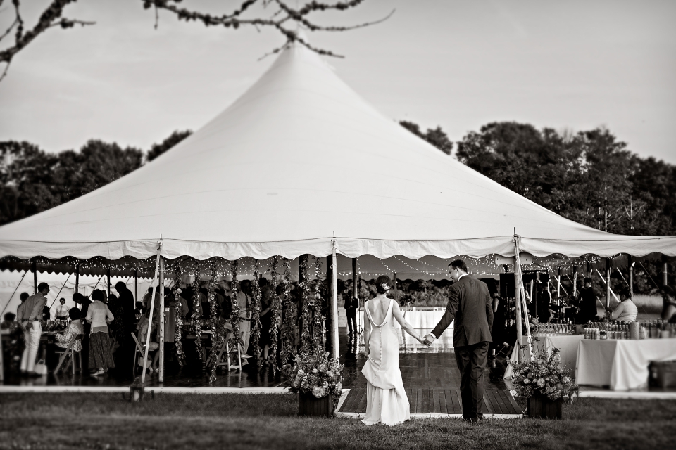 tent wedding in little compton